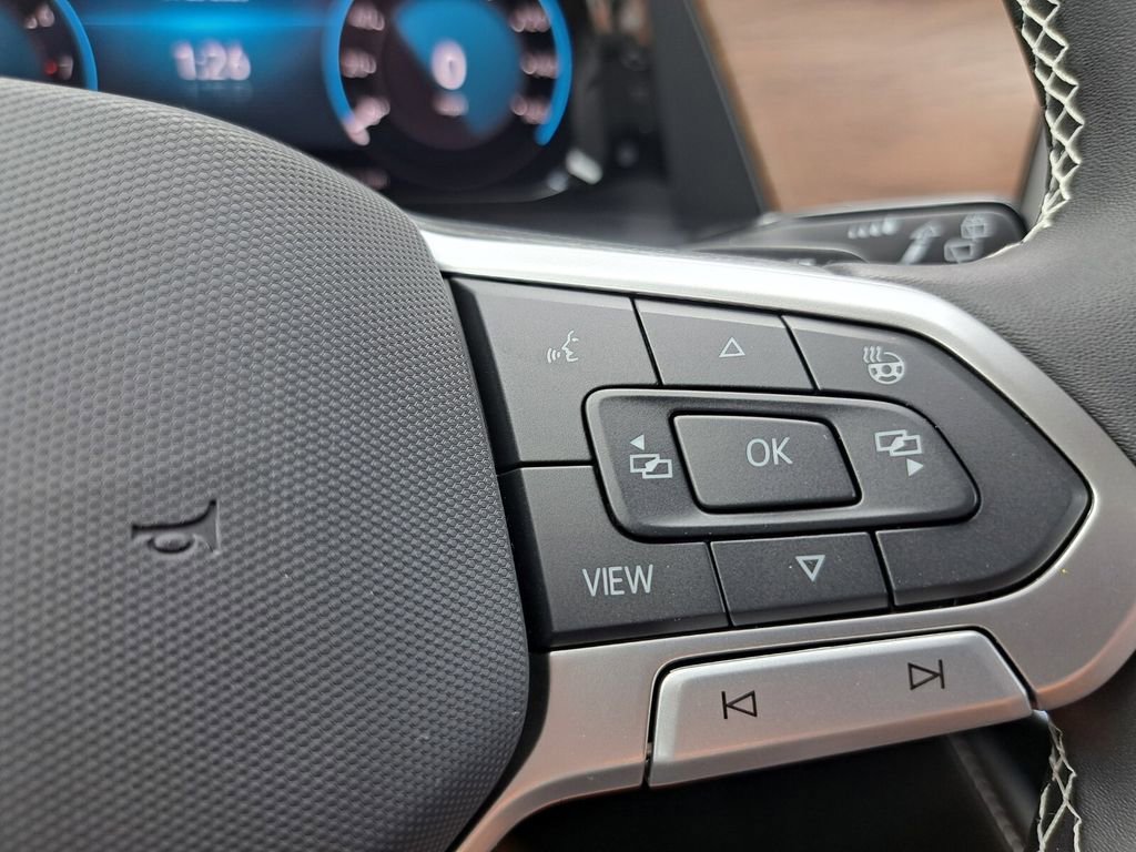 New 2026 Volkswagen Atlas SE FWD image 13