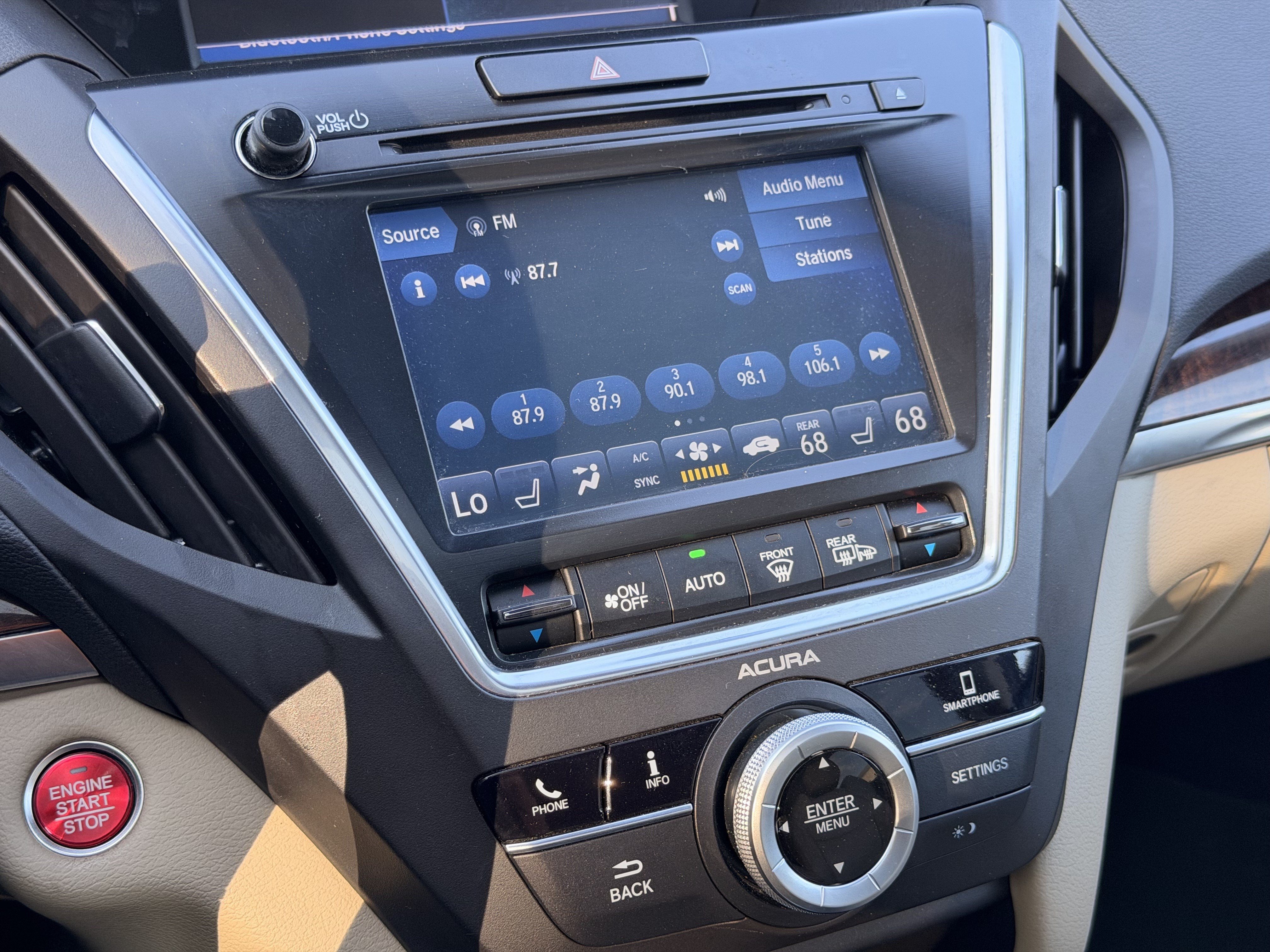 Used 2020 Acura MDX SH-AWD image 25