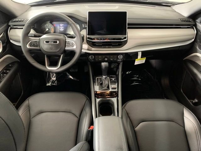 New 2026 Jeep Compass Limited image 10