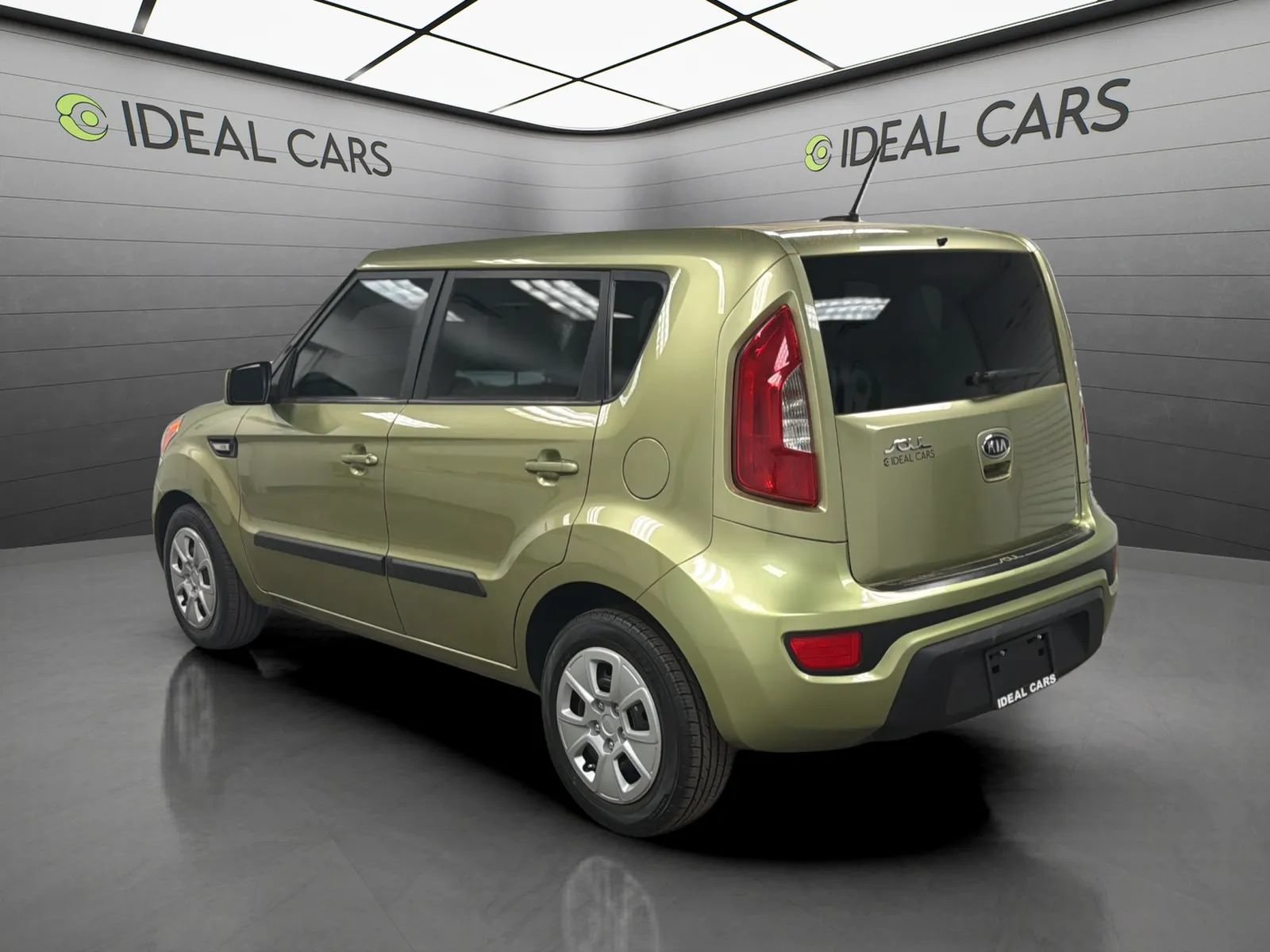 Used 2012 Kia Soul FWD image 7