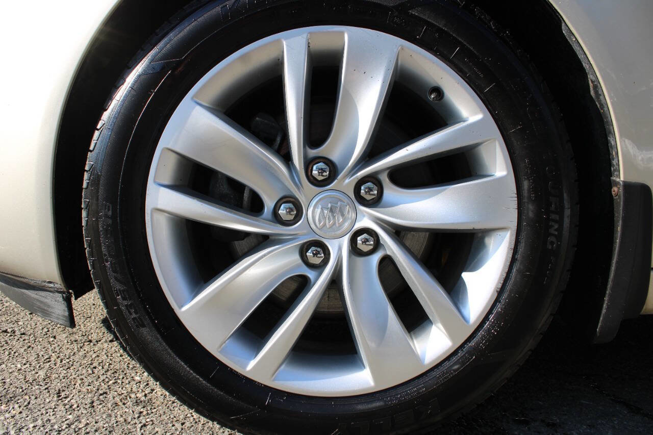 Used 2014 Buick Regal image 18