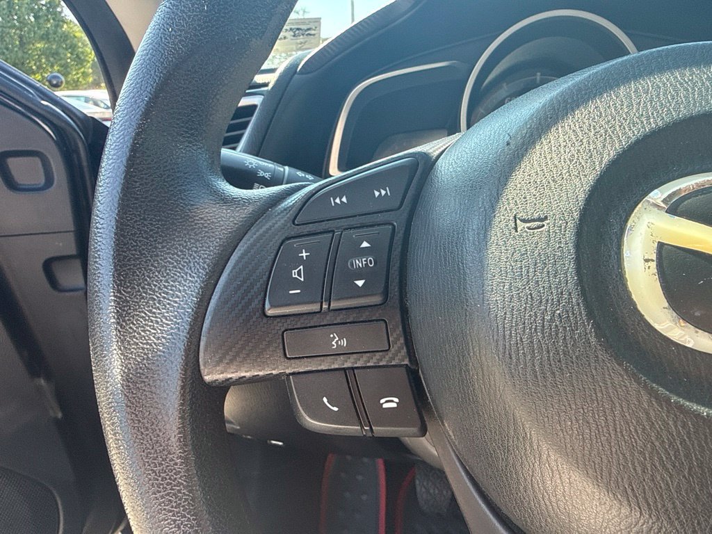 Used 2015 MAZDA MAZDA3 i Sport FWD image 9