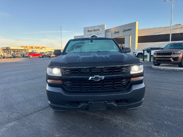 Used 2016 Chevrolet Silverado 1500 W/T w/ Black Out Edition AWD/4WD image 2