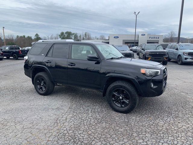 Used 2017 Toyota 4Runner SR5 image 2