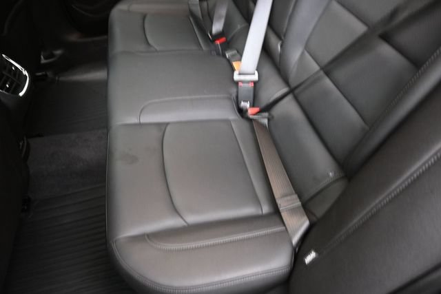Used 2022 Chevrolet Malibu Premier FWD image 21