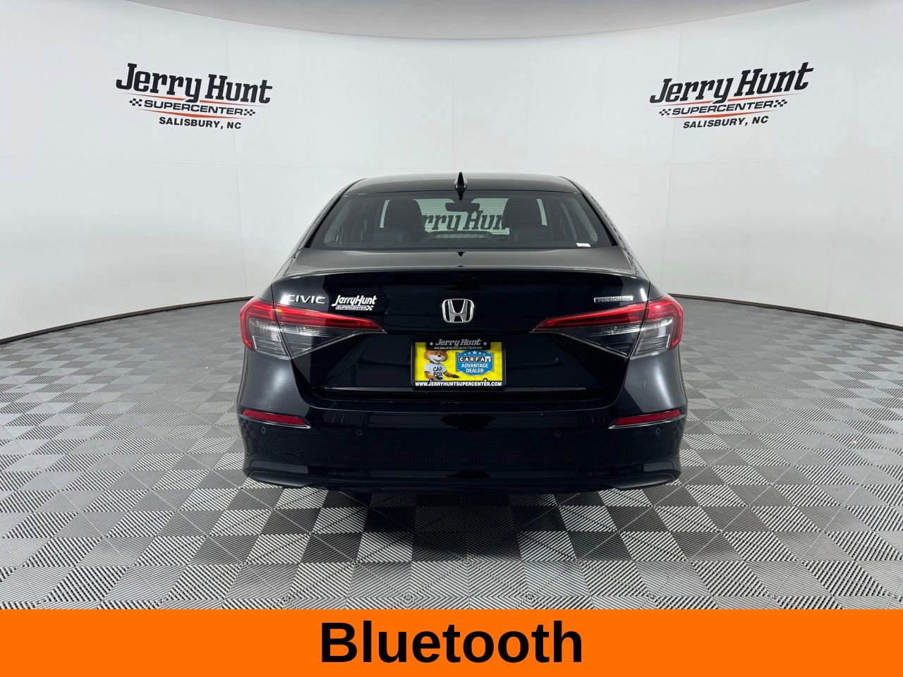 Used 2024 Honda Civic Touring image 8