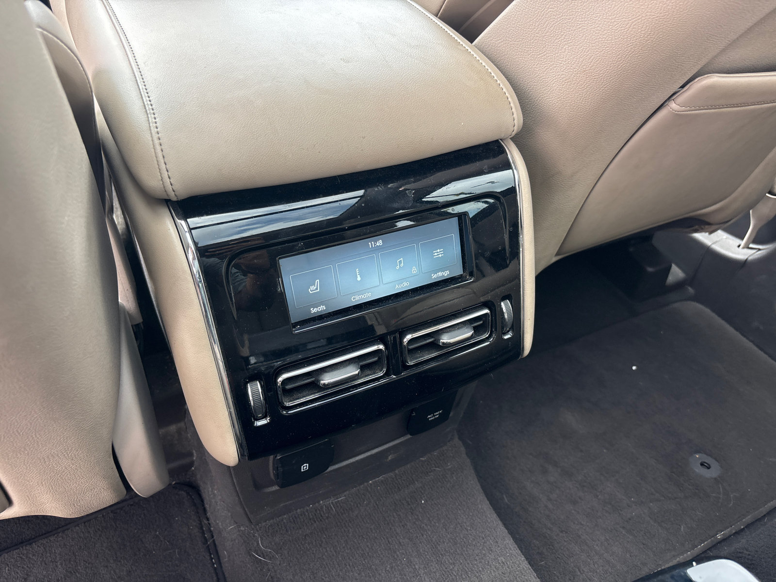 Used 2020 Lincoln Aviator Reserve w/ Equipment Group 202A AWD/4WD image 32
