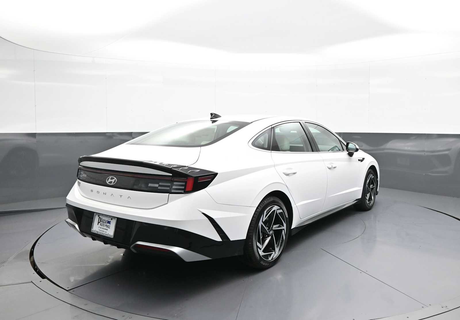 New 2026 Hyundai Sonata SEL FWD image 6
