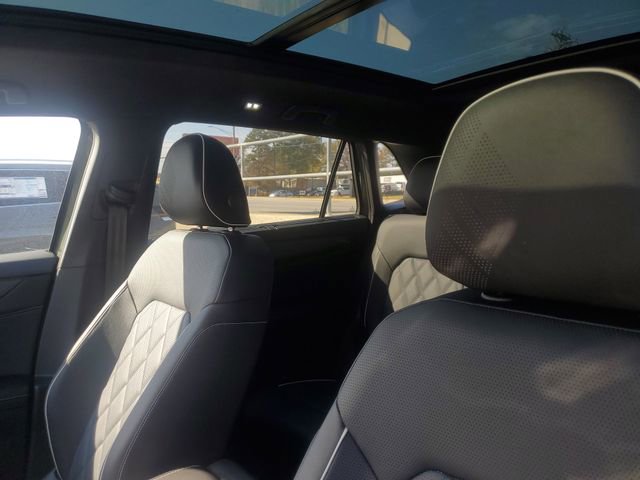 New 2026 Volkswagen Atlas Cross Sport SEL Premium R-Line AWD/4WD image 18