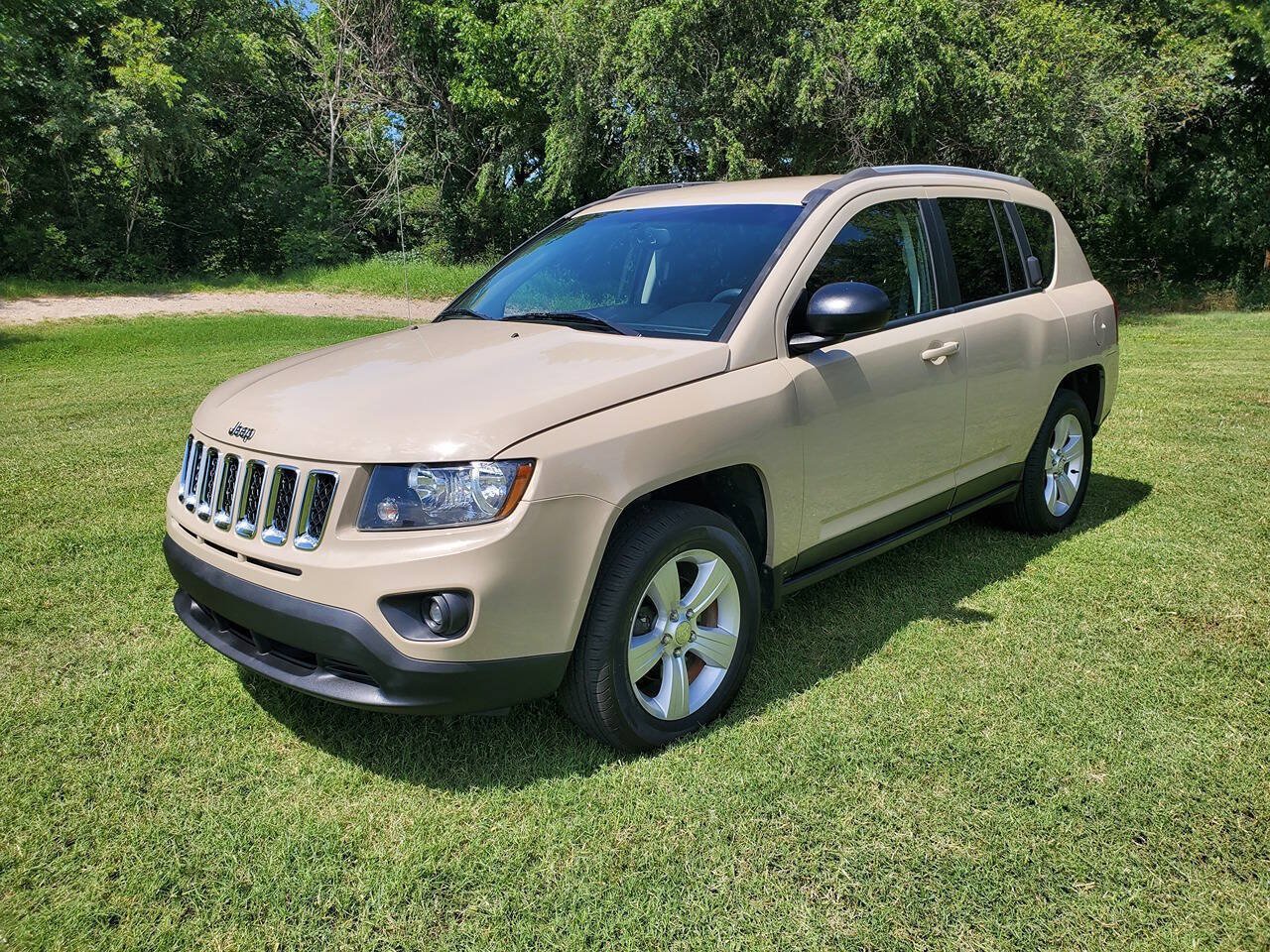 Used 2017 Jeep Compass Sport w/ Power Value Group