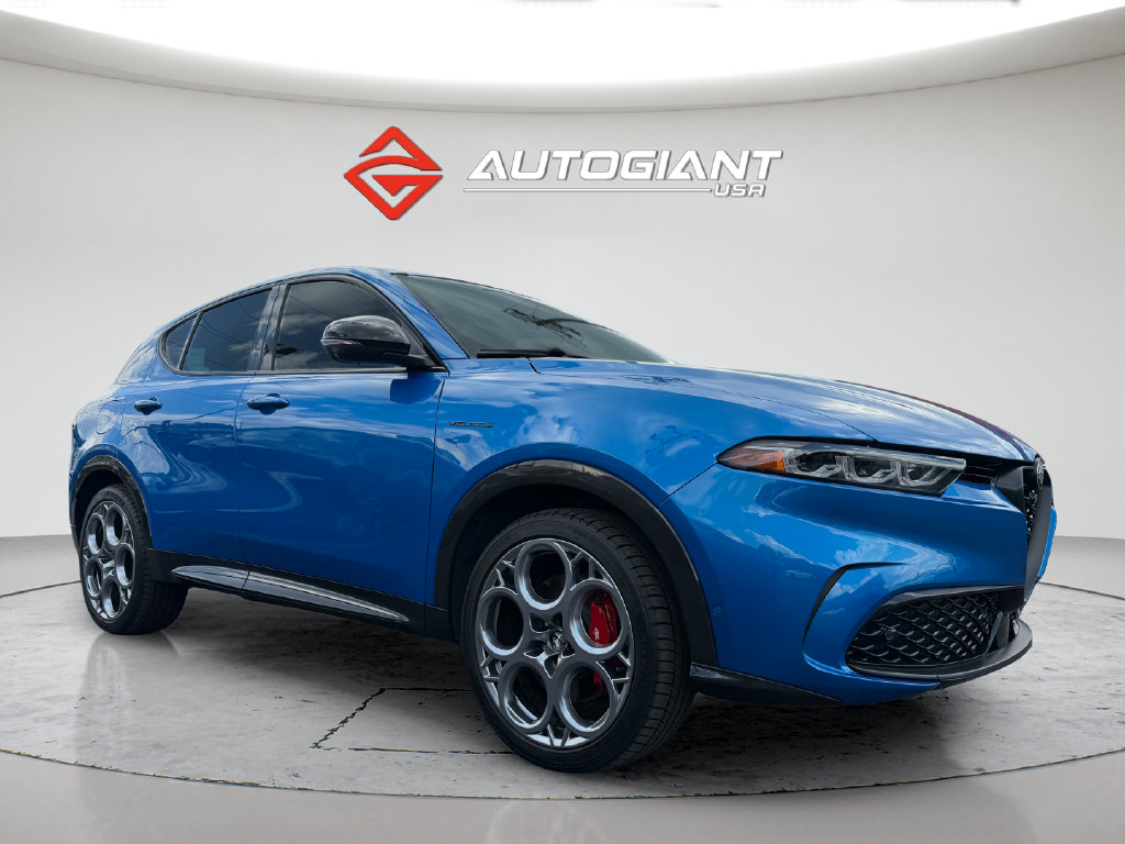 Used 2024 Alfa Romeo Tonale Veloce AWD/4WD image 9