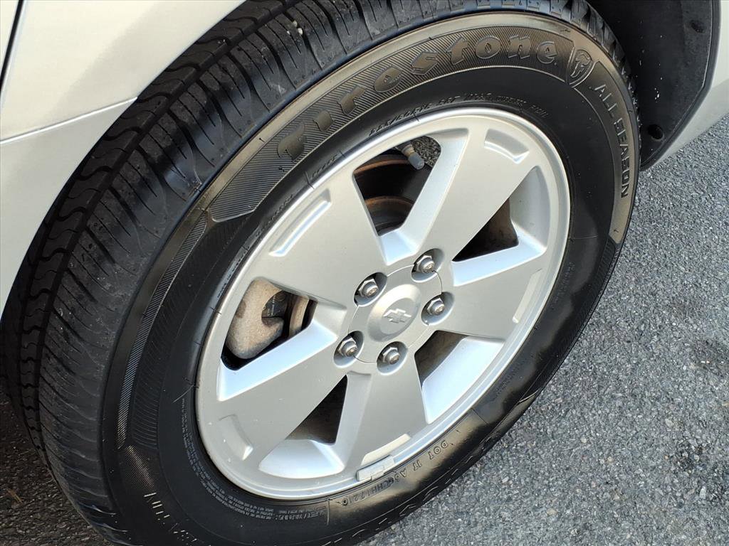 Used 2011 Chevrolet Impala LT image 10