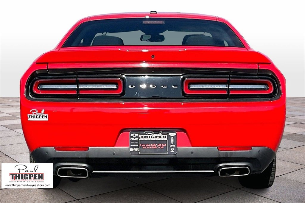 Used 2022 Dodge Challenger GT image 4