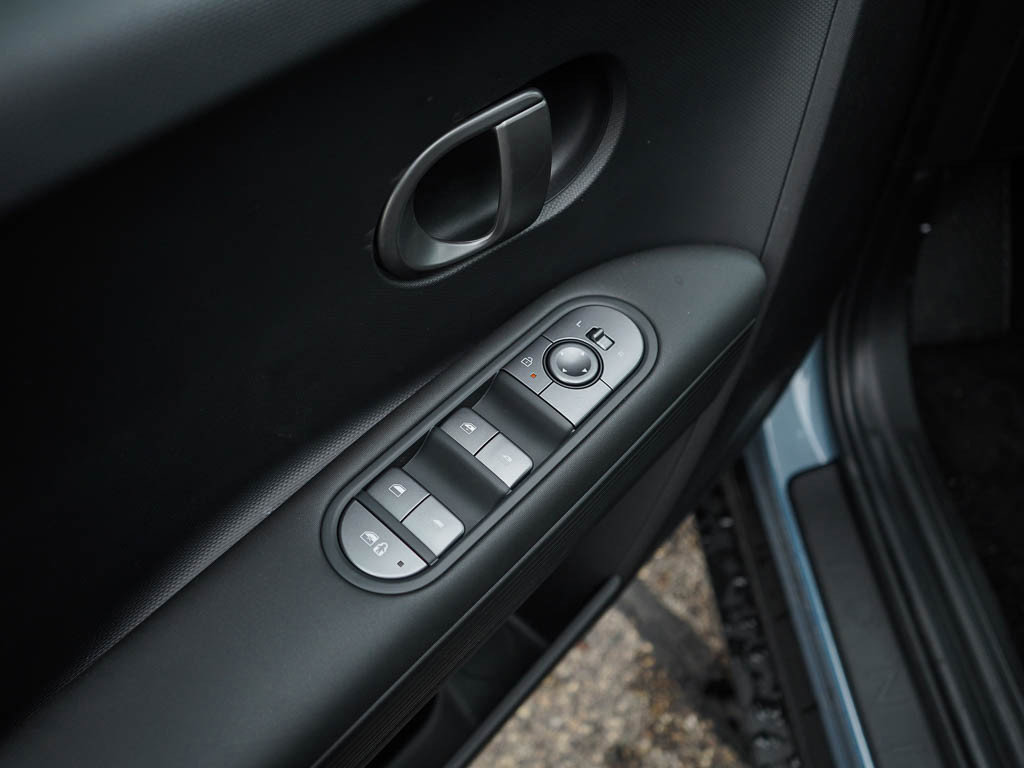 New 2026 Hyundai Ioniq 5 SEL image 18