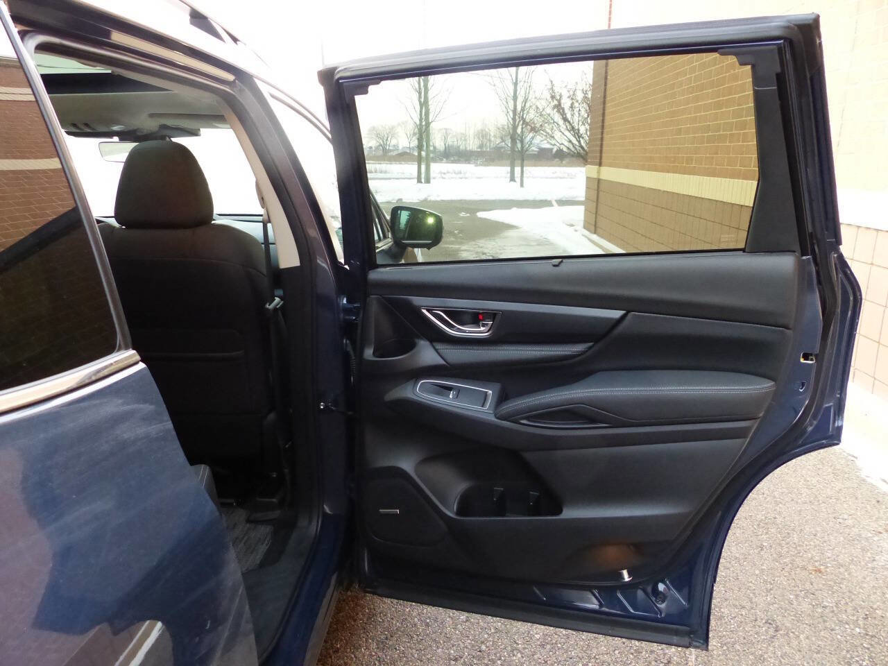 Used 2023 Subaru Ascent Limited w/ Technology Package image 37