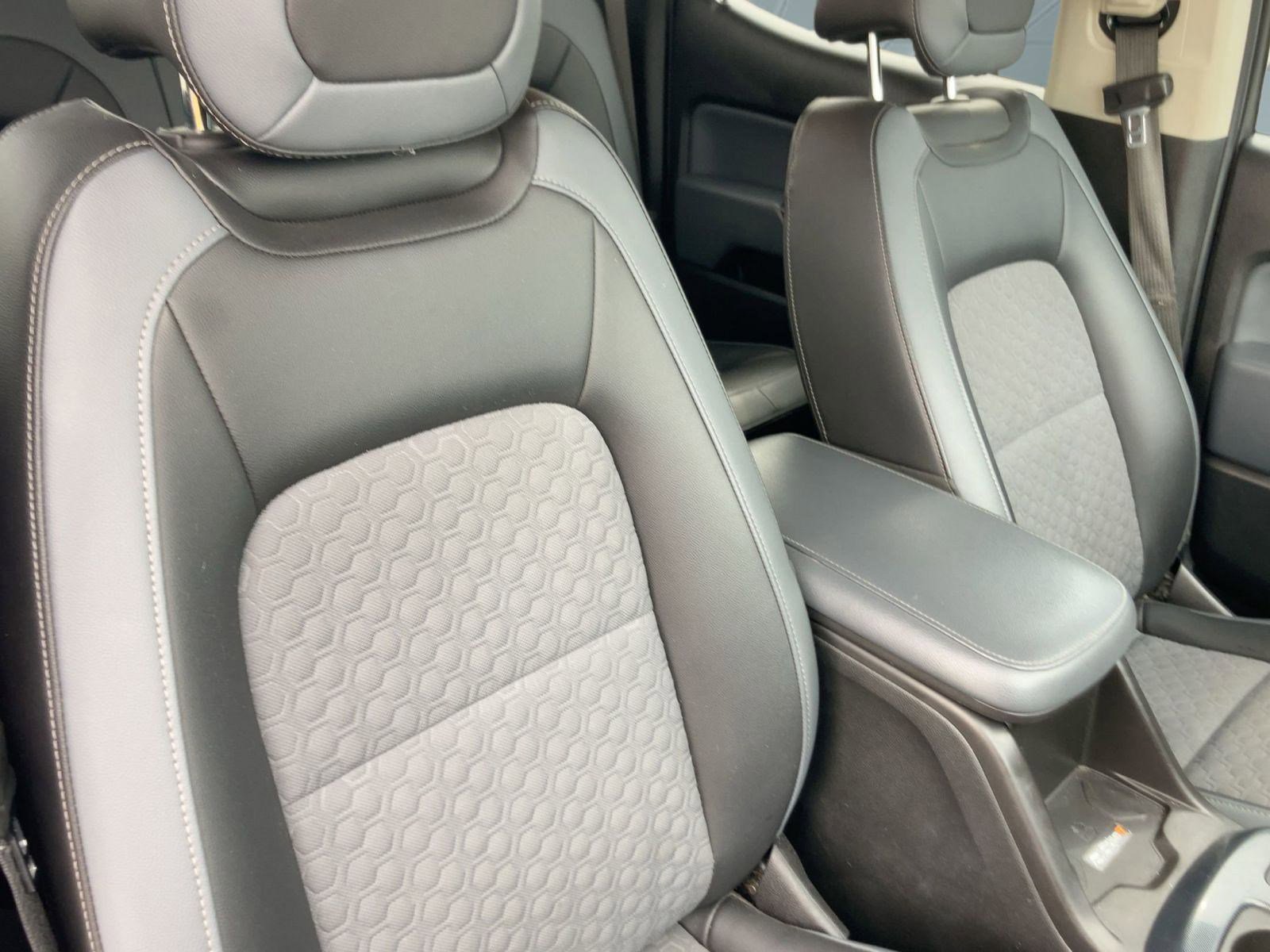 Used 2021 Chevrolet Colorado Z71 w/ Safety Package image 23