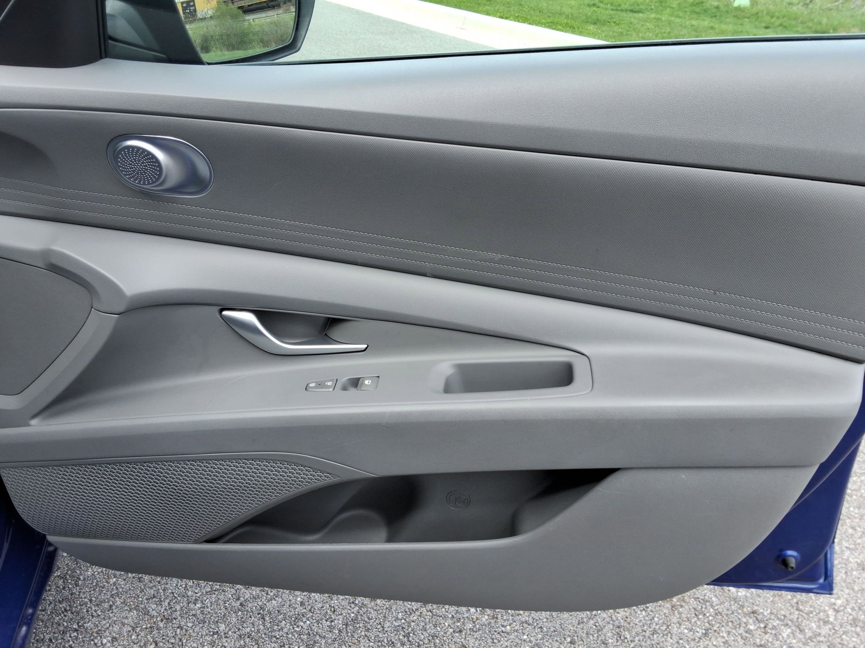 Used 2023 Hyundai Elantra SEL image 24