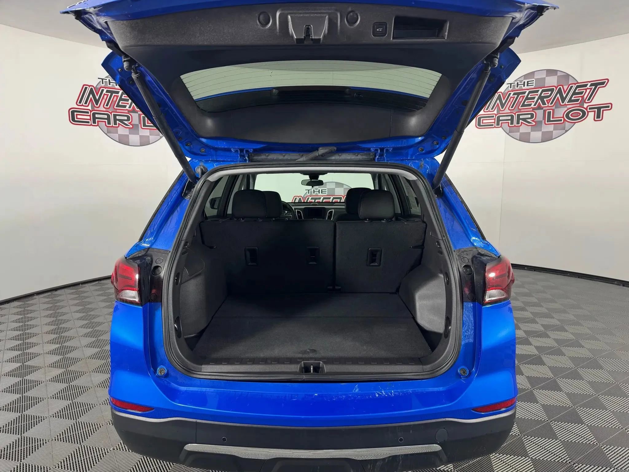 Used 2024 Chevrolet Equinox LT image 27