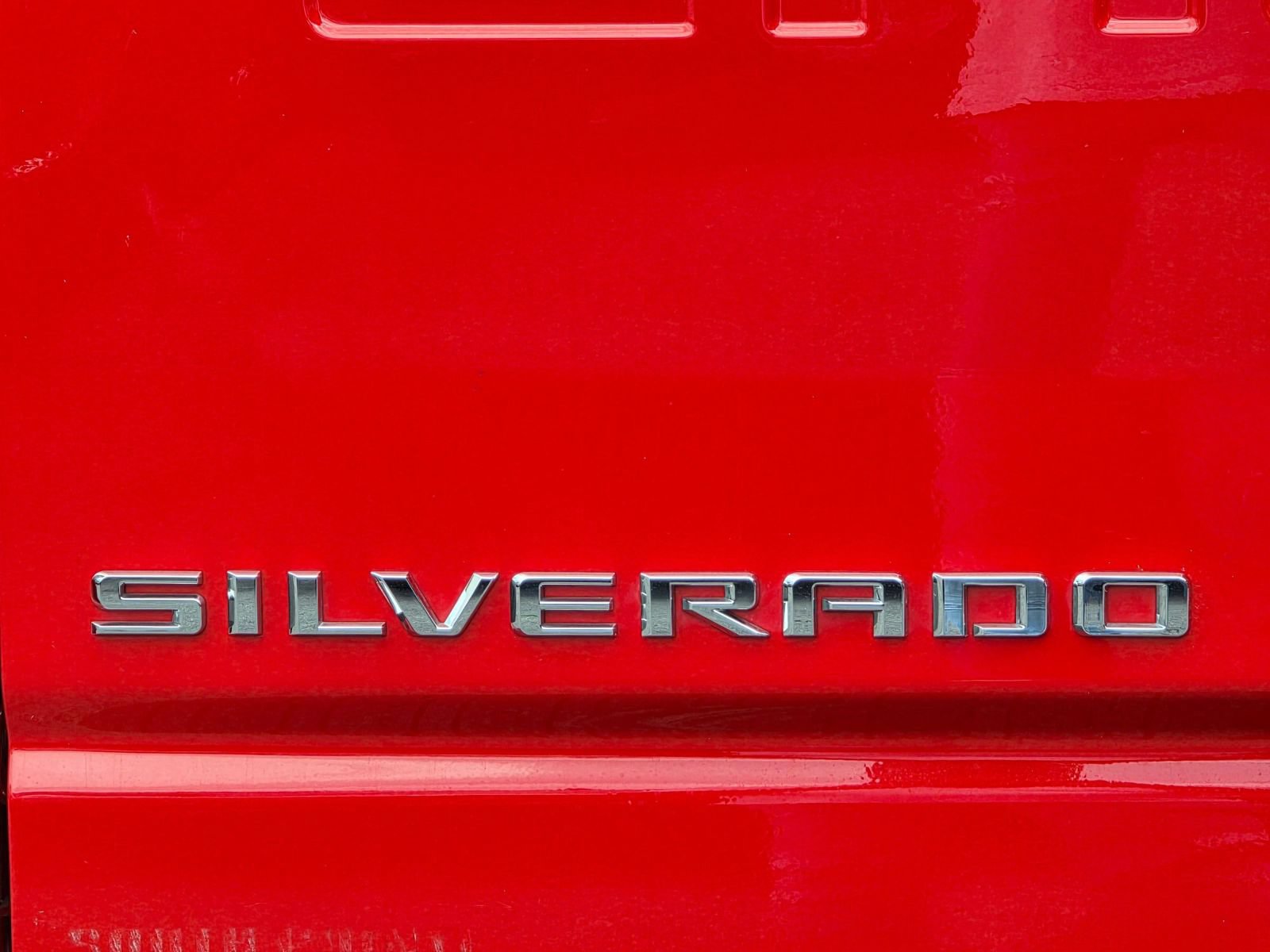 Used 2024 Chevrolet Silverado 2500 Custom w/ Custom Convenience Package AWD/4WD image 38