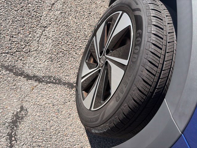 Certified 2023 Volkswagen Taos SE AWD/4WD image 10