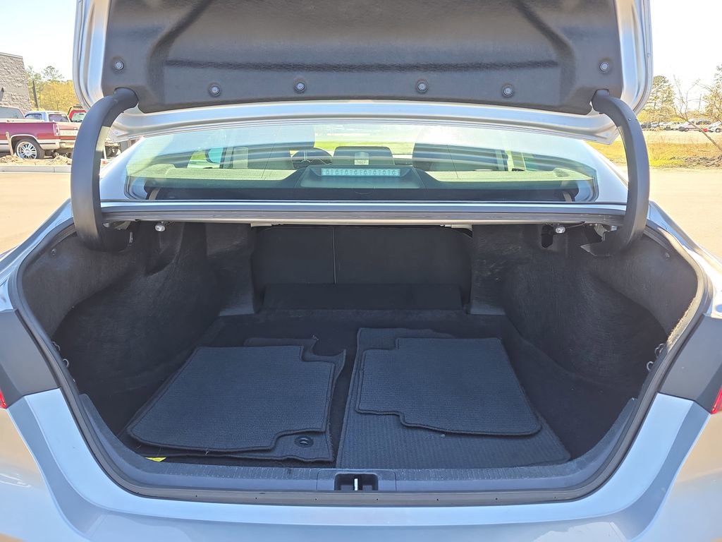 Used 2024 Toyota Camry LE FWD image 15