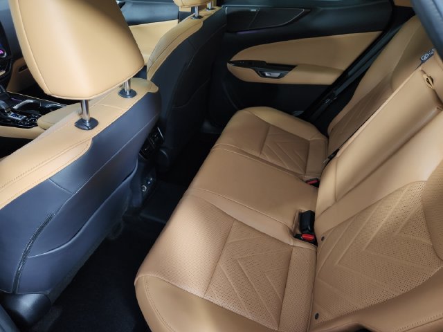 Used 2025 Lexus NX 450h+ AWD w/ Accessory Package (2T) image 17