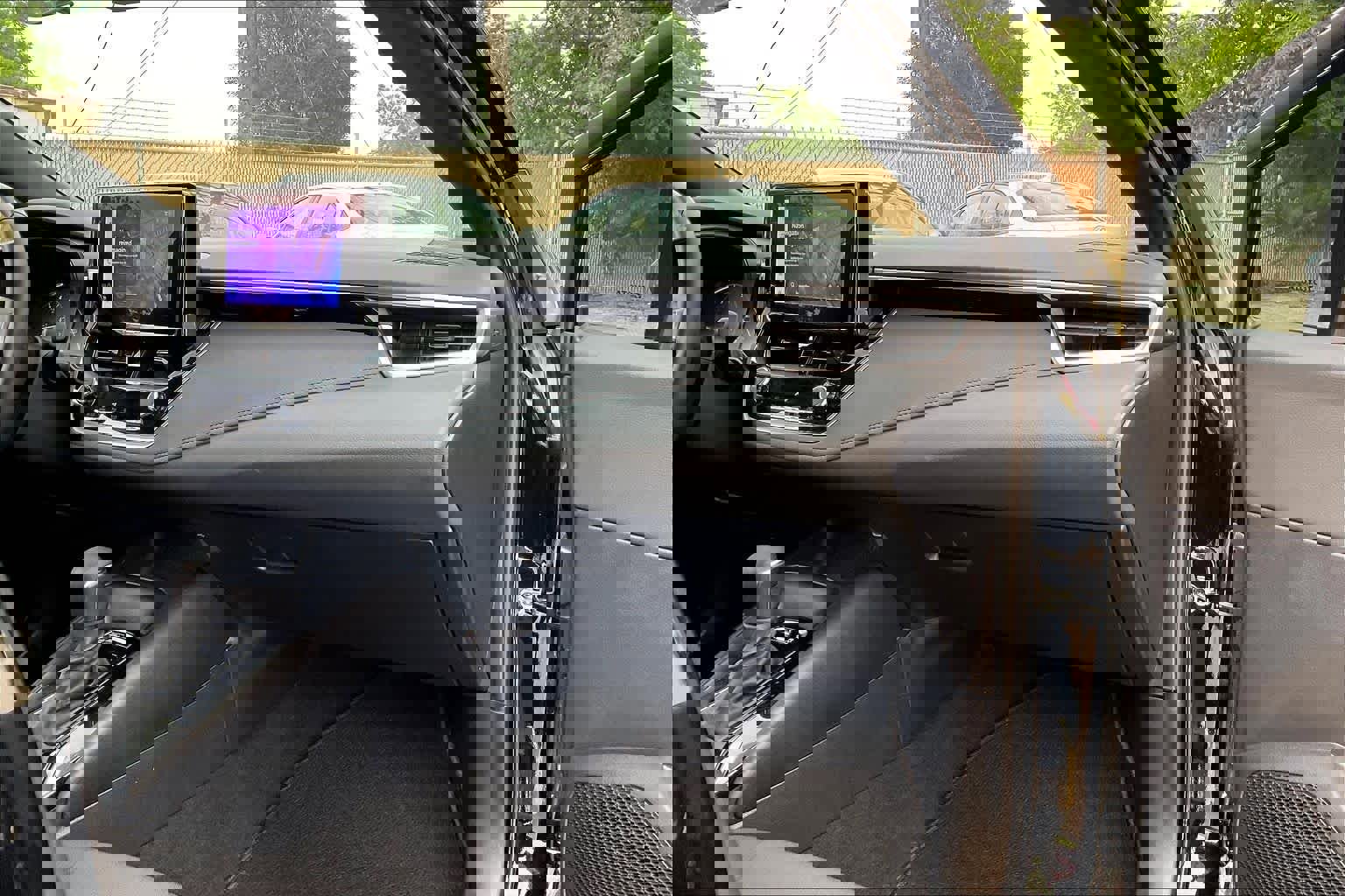 Used 2024 Toyota Corolla SE FWD image 18