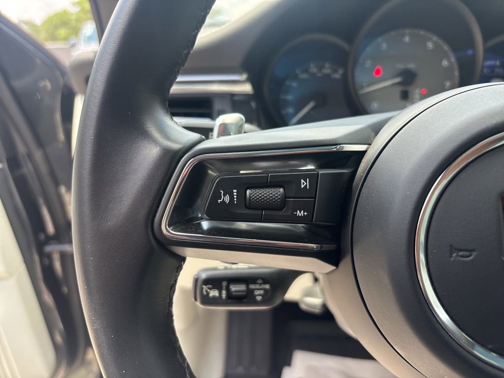 Used 2024 Porsche Macan S AWD/4WD image 24