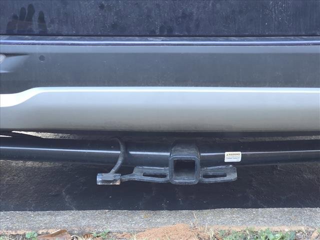 Used 2024 Kia Carnival LX image 8