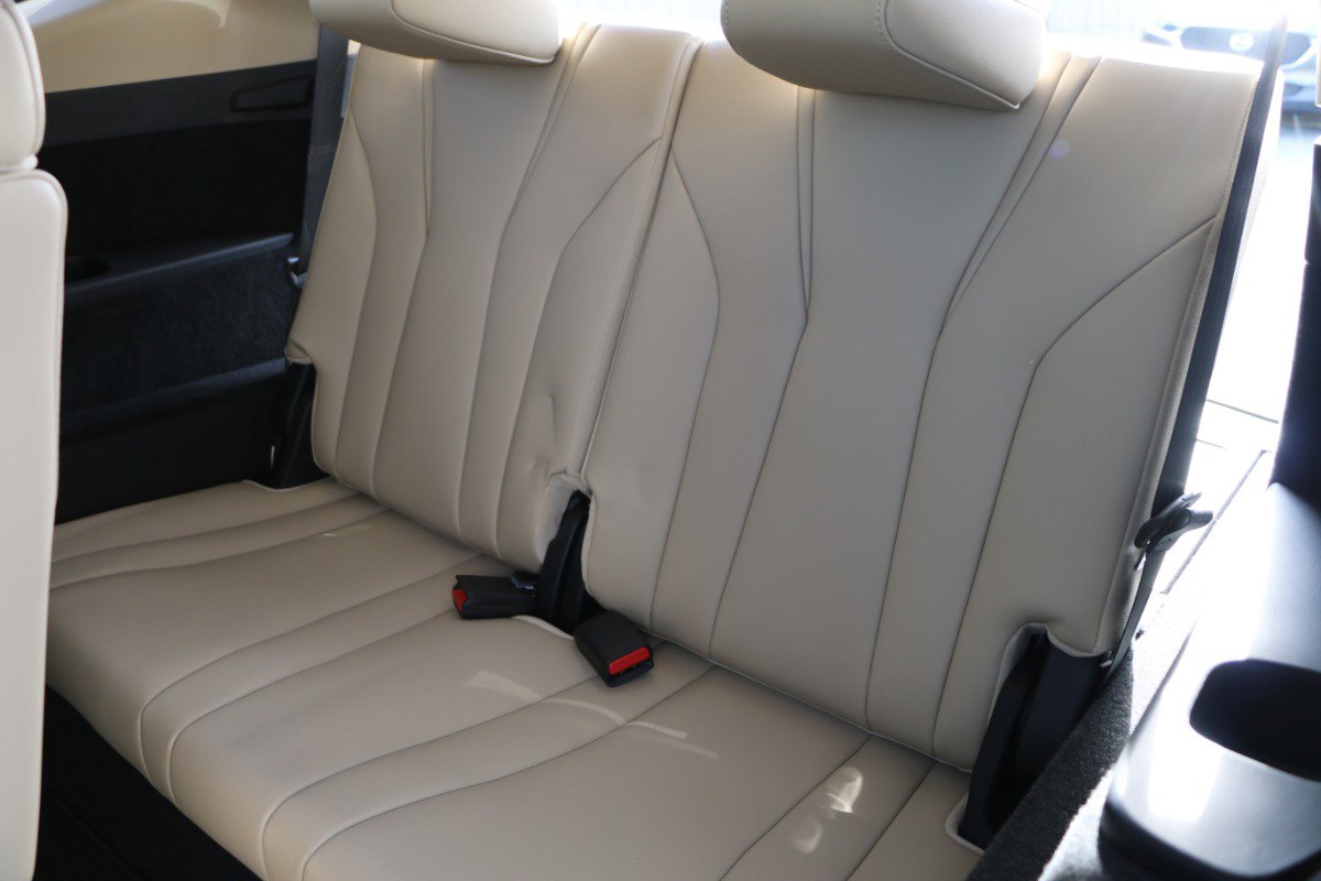 Used 2023 Acura MDX SH-AWD w/ Technology Package image 37