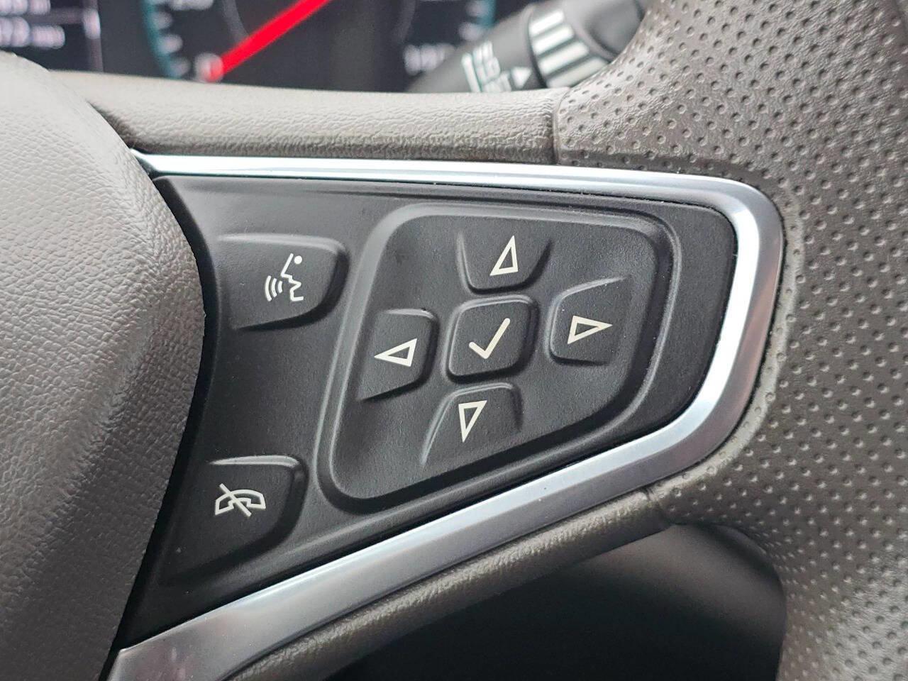 Used 2022 Chevrolet Malibu LT image 19