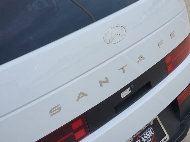 Used 2025 Hyundai Santa Fe SEL image 9