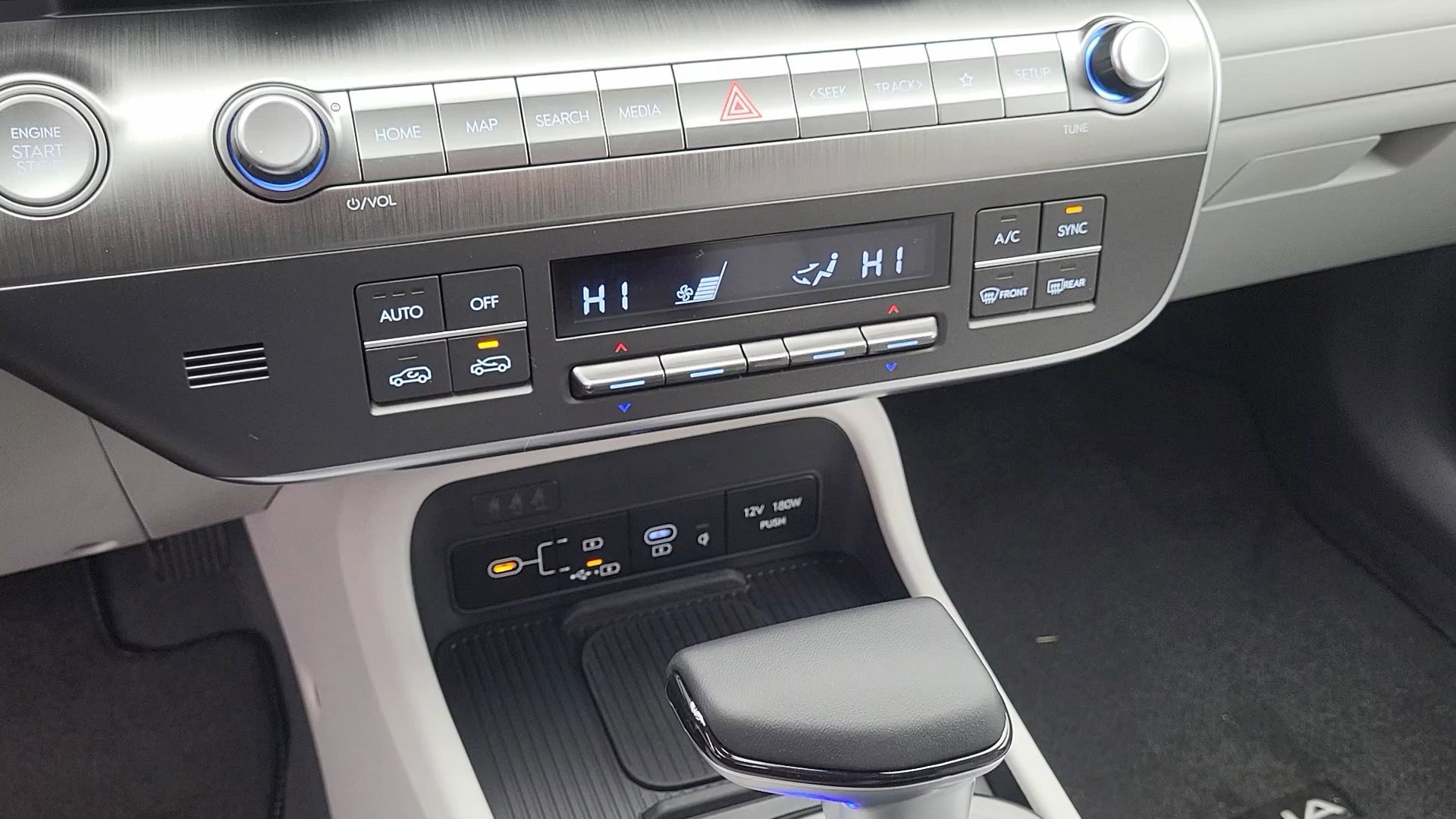 New 2026 Hyundai Kona SEL Sport AWD/4WD image 17