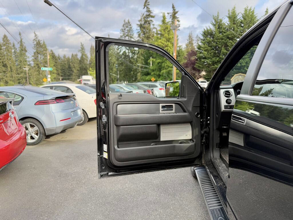 Used 2014 Ford F150 FX4 w/ Equipment Group 402A Luxury image 23