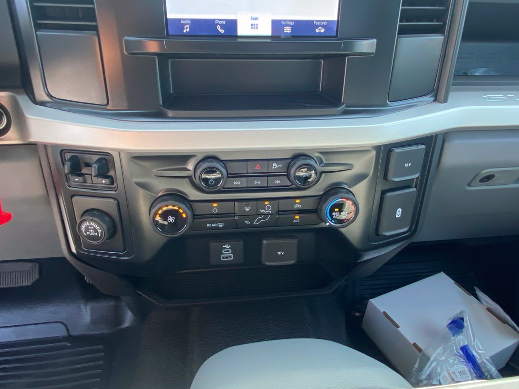 New 2026 Ford F350 XL w/ XL Chrome Package RWD image 19