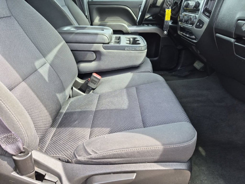 Used 2017 Chevrolet Silverado 1500 LT w/ All Star Edition AWD/4WD image 27