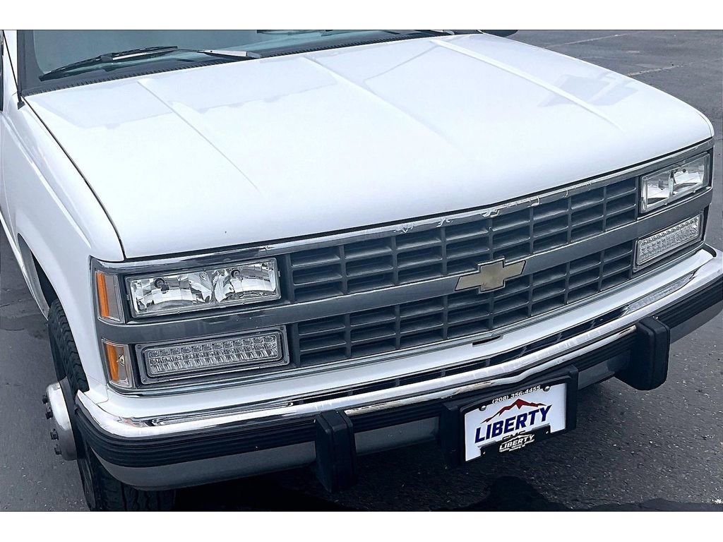 Used 1992 Chevrolet Silverado 3500 2WD Crew Cab image 22