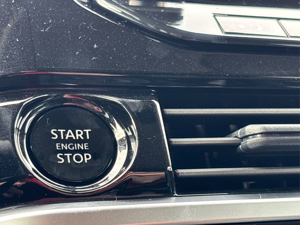 New 2025 Nissan Pathfinder SL image 19