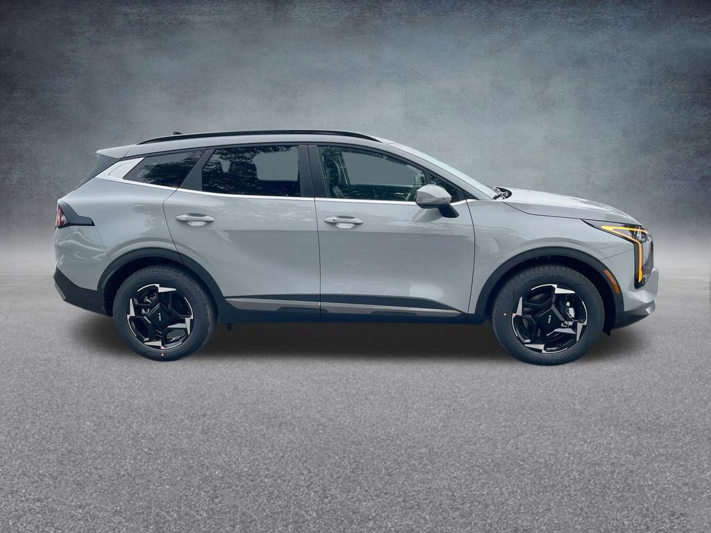 New 2026 Kia Sportage EX w/ EX Panoramic Sunroof Package image 32