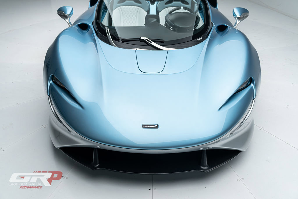 Used 2021 McLaren Elva RWD image 9