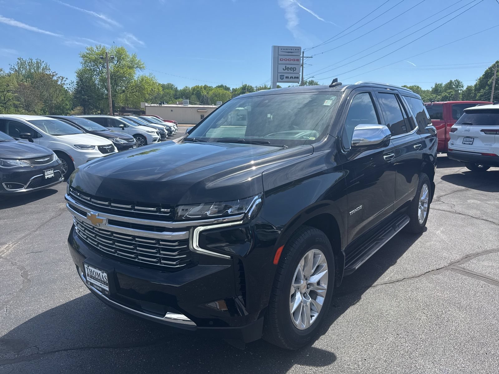 Used 2021 Chevrolet Tahoe Premier AWD/4WD image 3