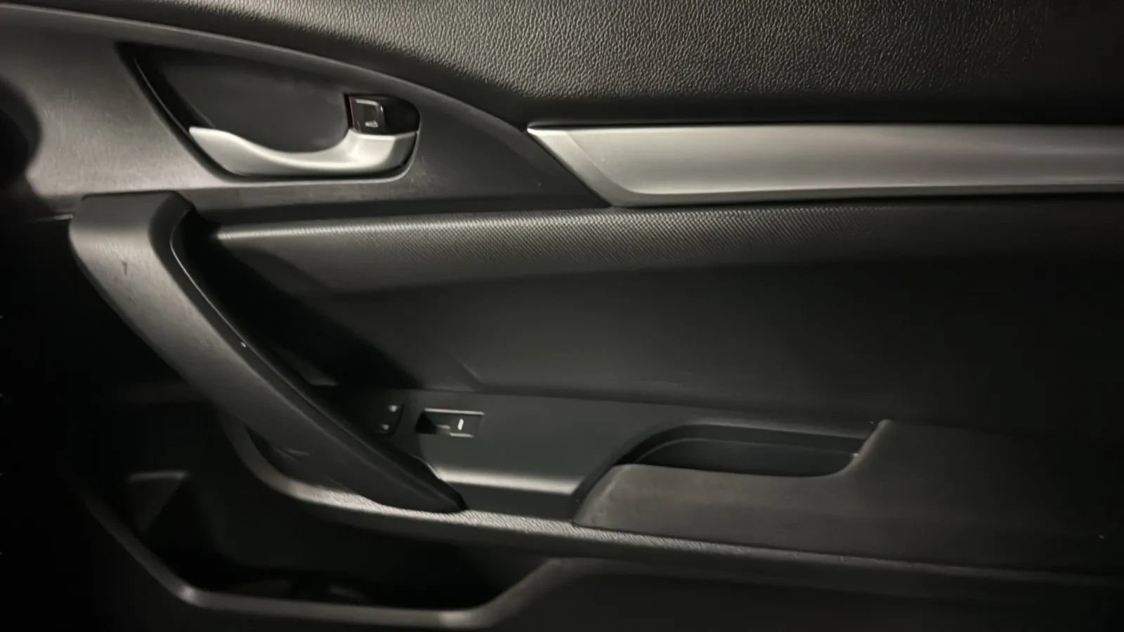 Used 2019 Honda Civic LX image 17