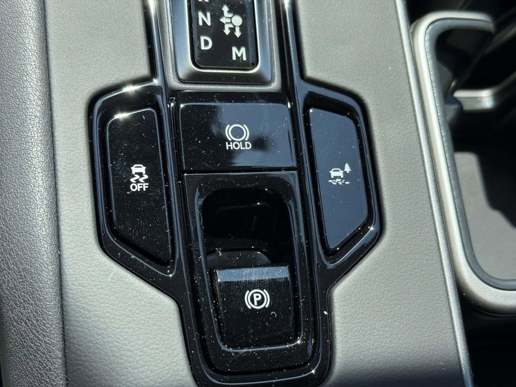 New 2026 Lexus TX 500h AWD image 18