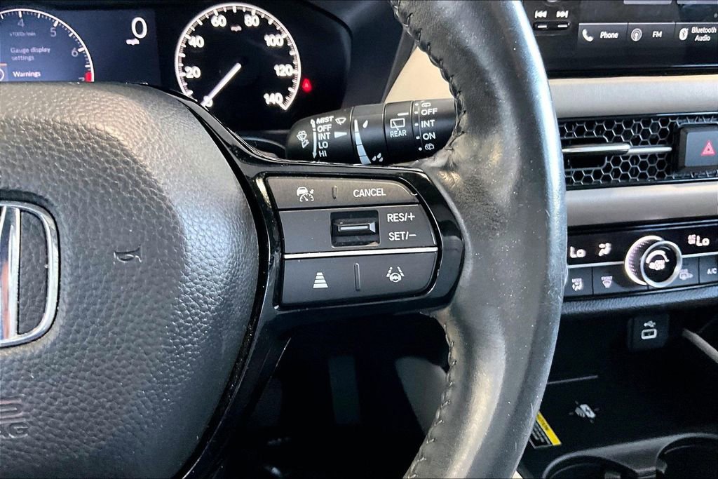 Used 2023 Honda HR-V EX-L image 12