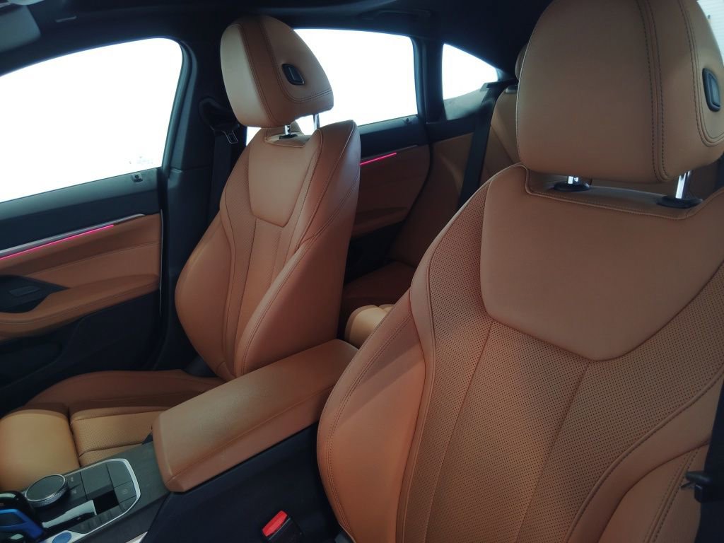 Used 2023 BMW i4 eDrive40 w/ Premium Package image 36