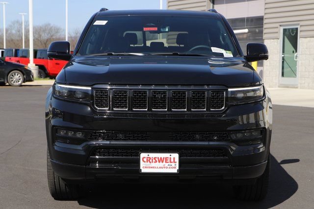 Used 2024 Jeep Grand Wagoneer Series II w/ Quick Order Packagew 28T AWD/4WD image 7