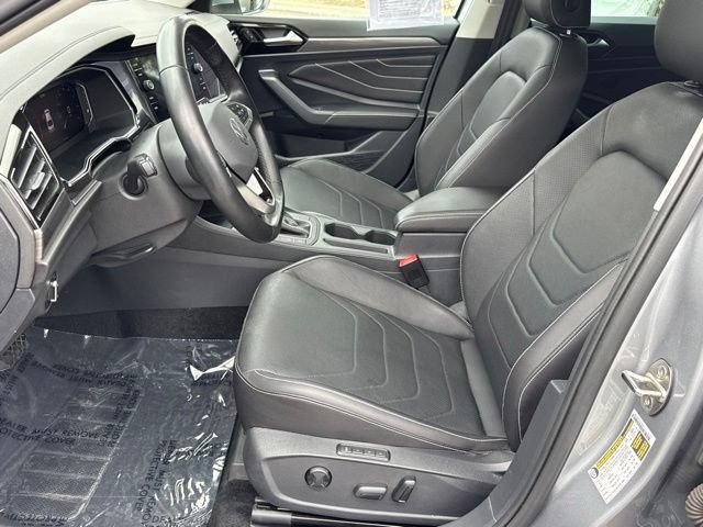 Used 2023 Volkswagen Jetta SEL FWD image 19