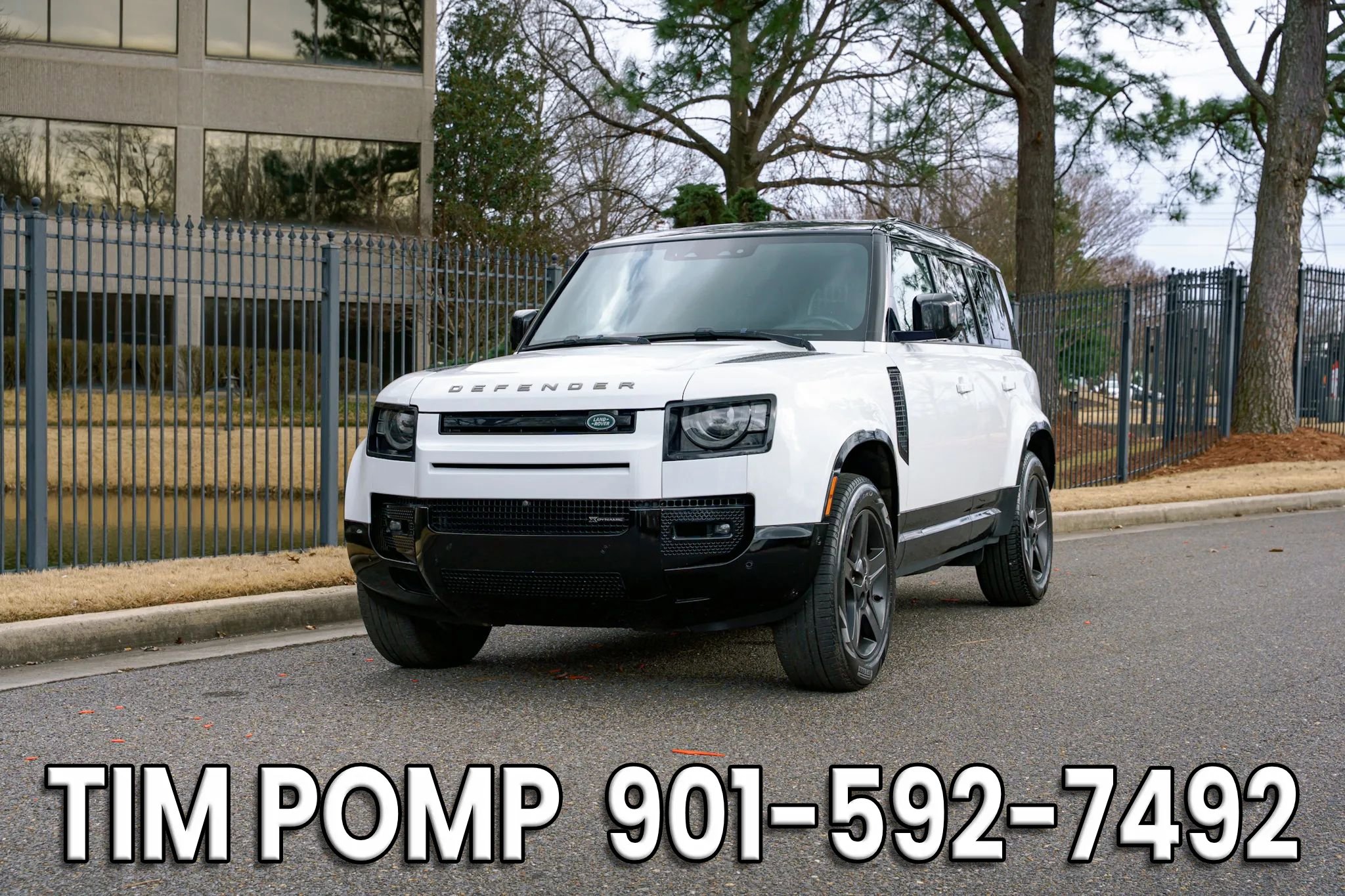 Used 2022 Land Rover Defender 110 X-Dynamic SE image 2