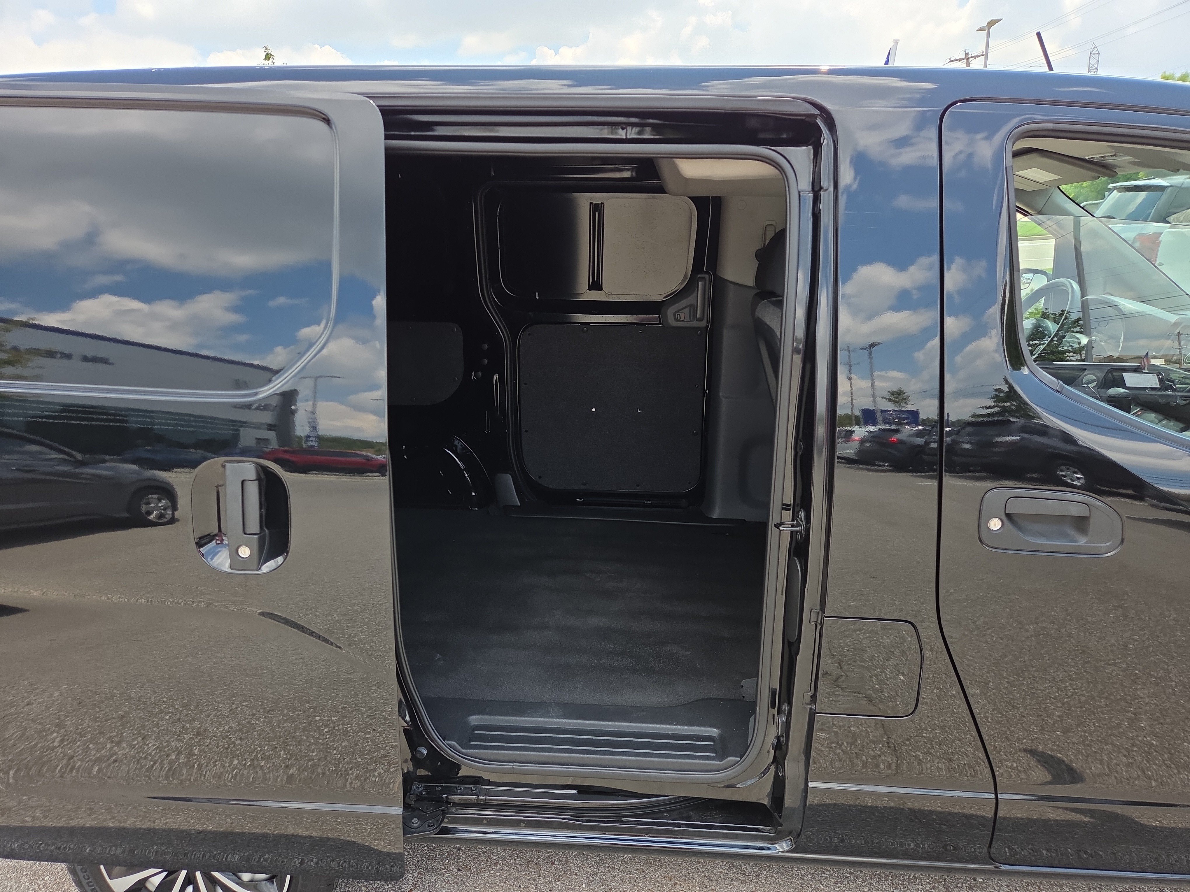 Used 2015 Chevrolet City Express LS FWD image 18