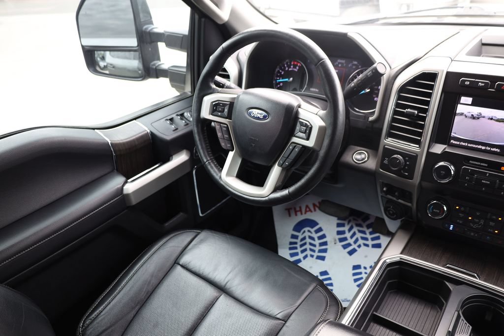 Used 2020 Ford F350 Lariat w/ Lariat Ultimate Package AWD/4WD image 19
